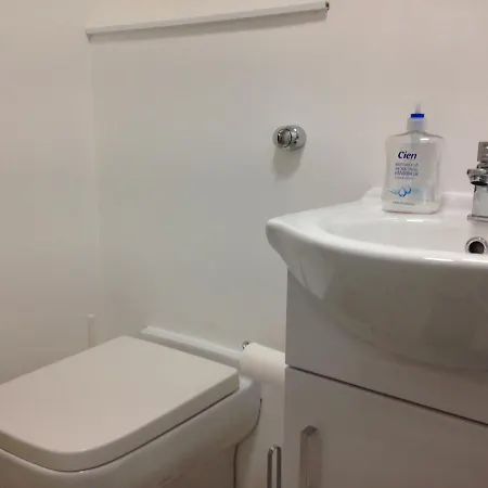 Coastline Apartment *